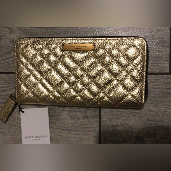 Kurt Geiger Metallic Gold Quilted Wallet - Picture 6 of 7